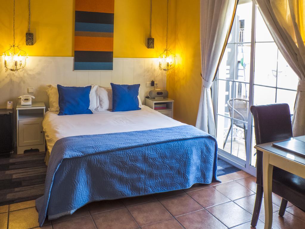 Boutique Hotel Pueblo Benalmádena Esterno foto